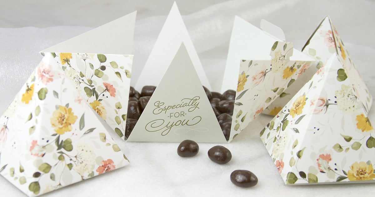 Delight Your Guests With Creative Favor Boxes