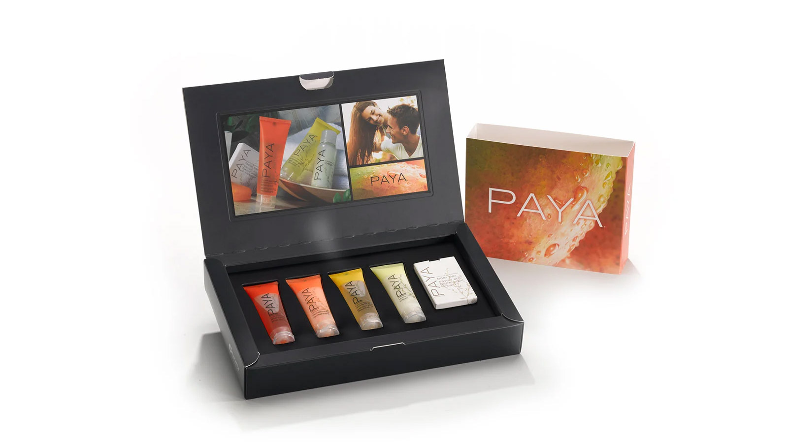 Paya beauty packaging